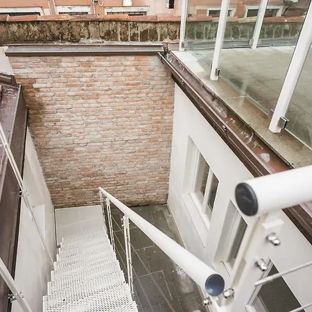 Myplace Campo Santa Margherita * Venise