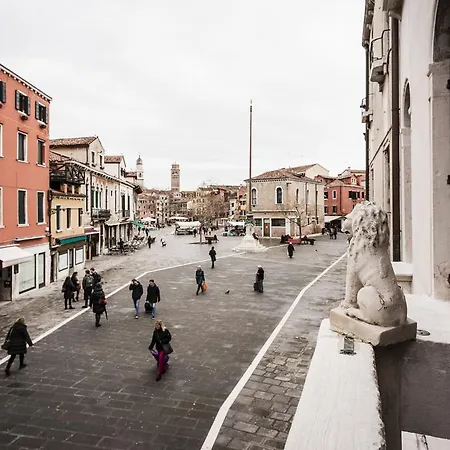 Myplace Campo Santa Margherita Venise