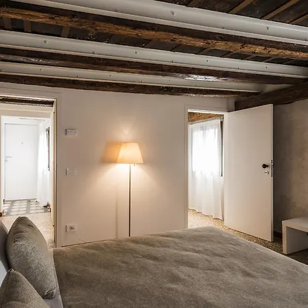 Myplace Campo Santa Margherita Appartement *