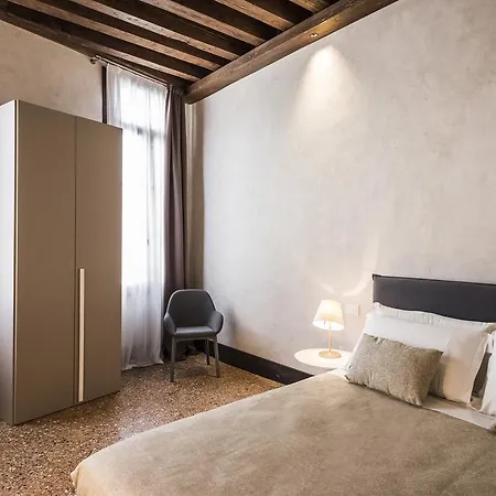 Myplace Campo Santa Margherita Appartement Venise