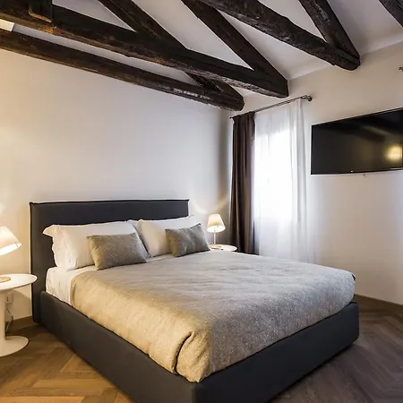 Apartment Myplace Campo Santa Margherita Venice