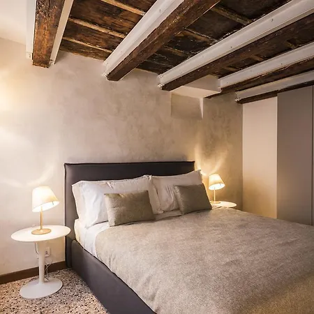 Myplace Campo Santa Margherita * ונציה