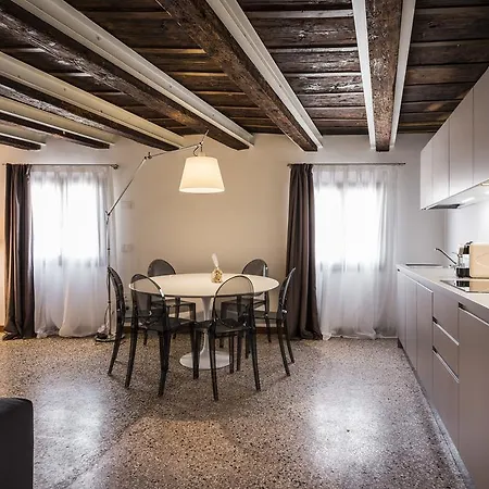 Myplace Campo Santa Margherita ונציה